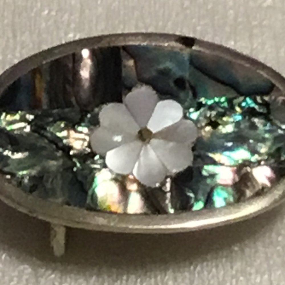 Vintage mother of pearl & abalone Alpaca belt buckle - Picture 3 of 5